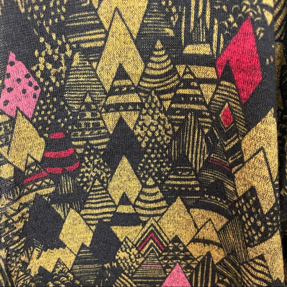 LulaRoe Sarah - Picture 3 of 3